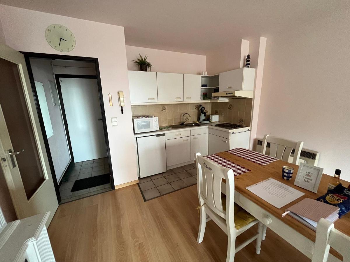 Frontaal Zeezicht In Appartement De Strandjutter Остенде Екстериор снимка